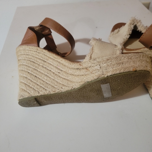 New Refresh Wedges - Picture 4 of 4